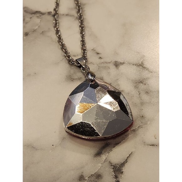 Vintage Red Crystal Pendant Necklace With Silver-Tone Chain - Picture 3 of 5